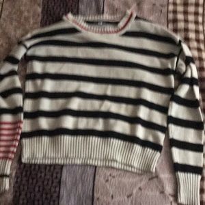 Knitted long sleeve